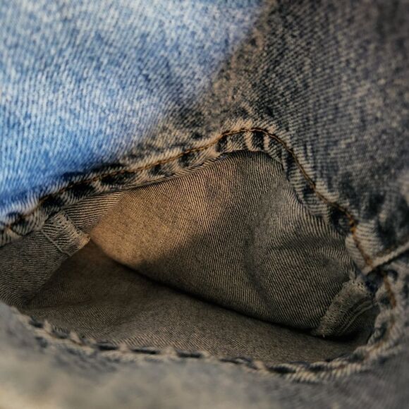 Calvin Klein Vintage High Waisted Mom Jeans - Picture 9 of 12